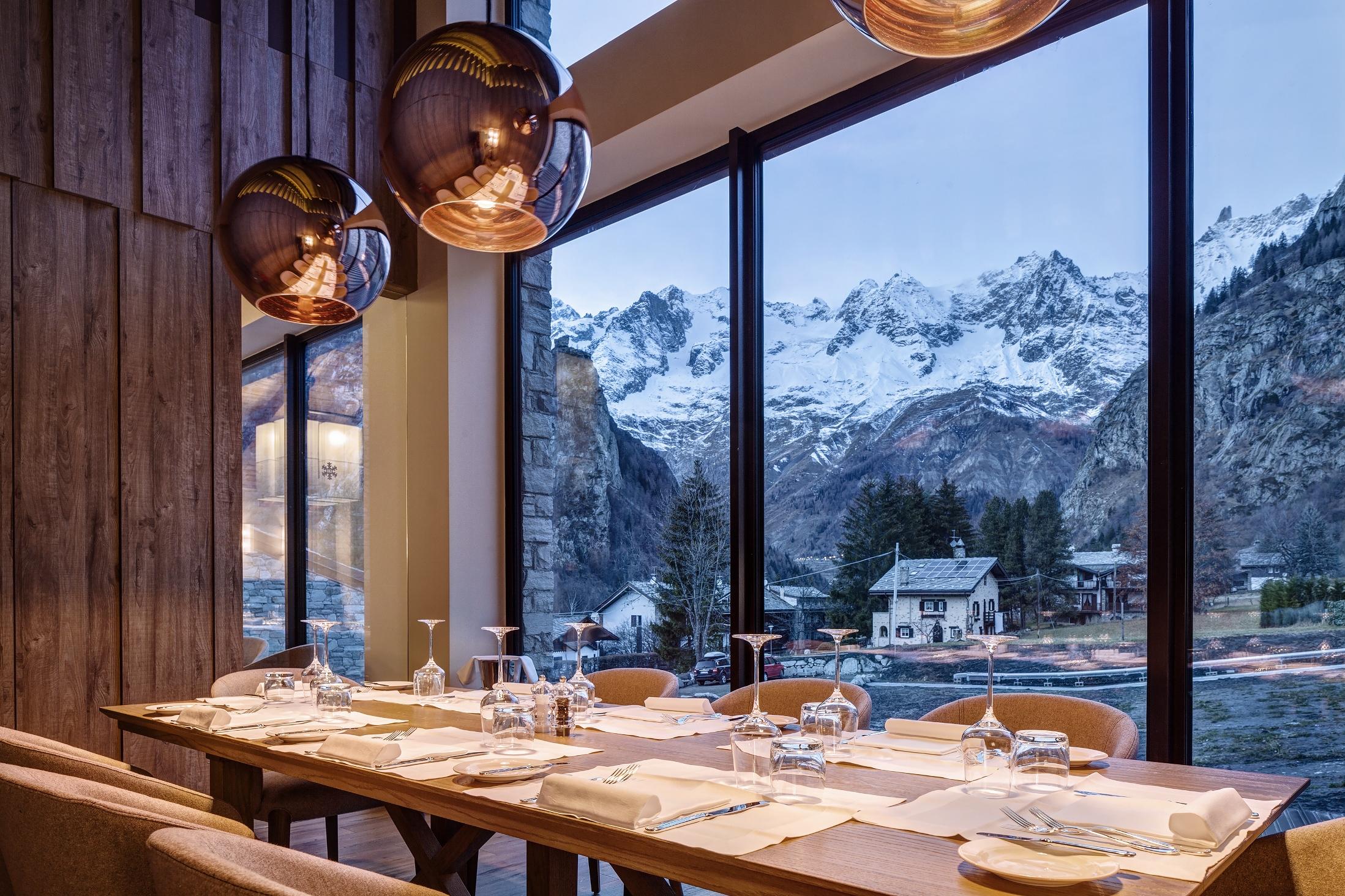 Grand Hotel Courmayeur Mont Blanc, By R Collection Hotels المظهر الخارجي الصورة