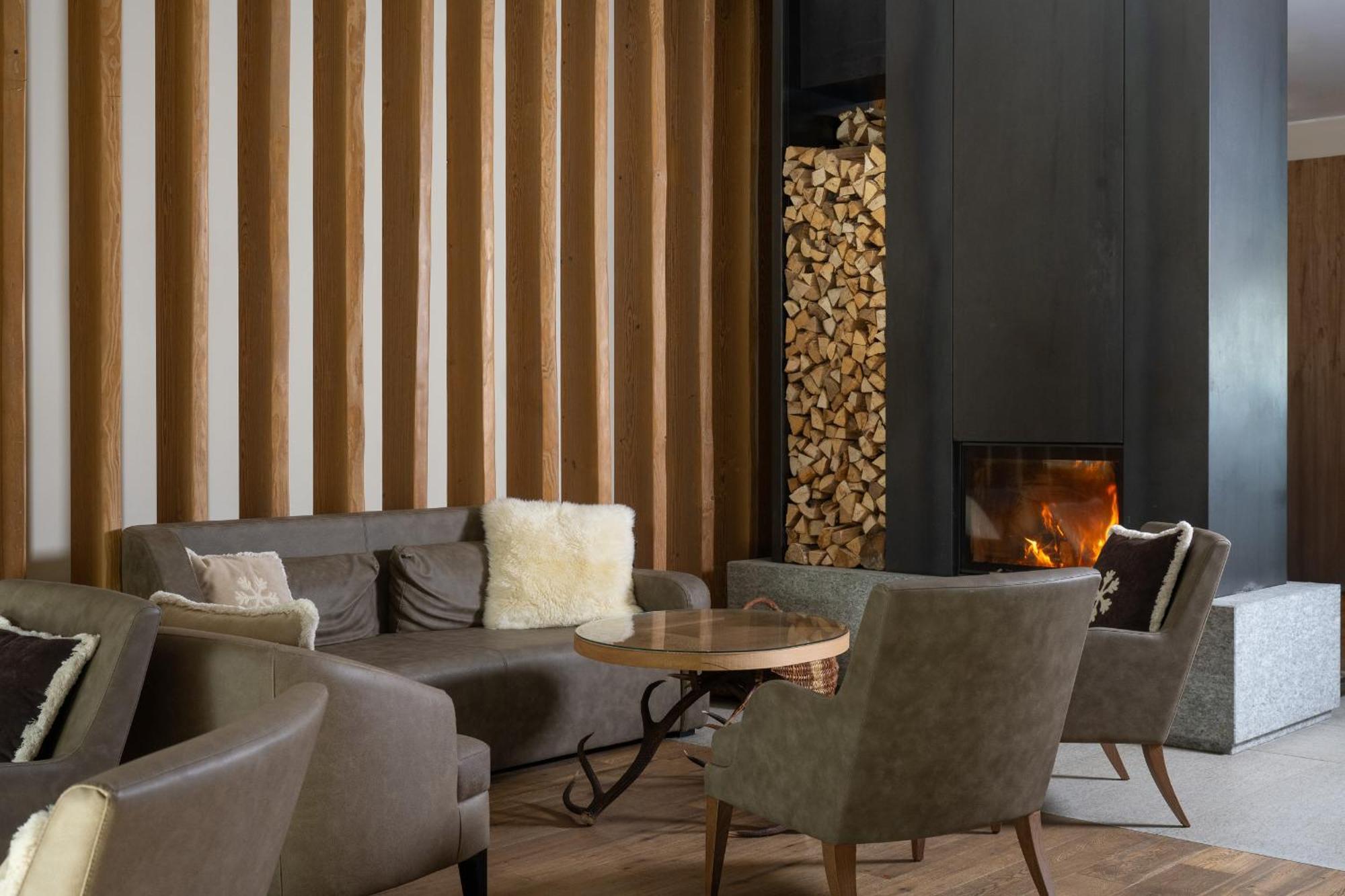 Grand Hotel Courmayeur Mont Blanc, By R Collection Hotels المظهر الخارجي الصورة