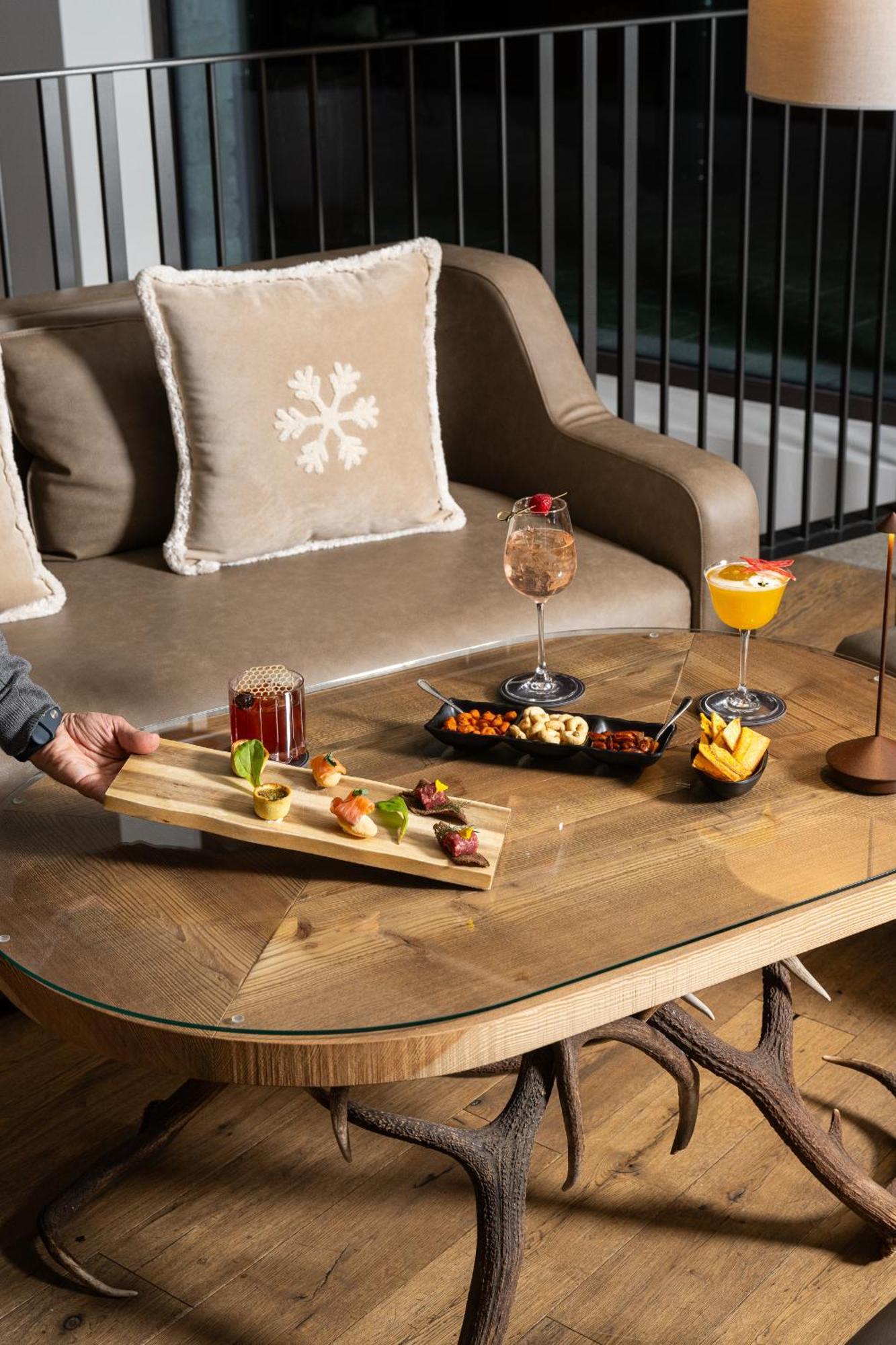 Grand Hotel Courmayeur Mont Blanc, By R Collection Hotels المظهر الخارجي الصورة