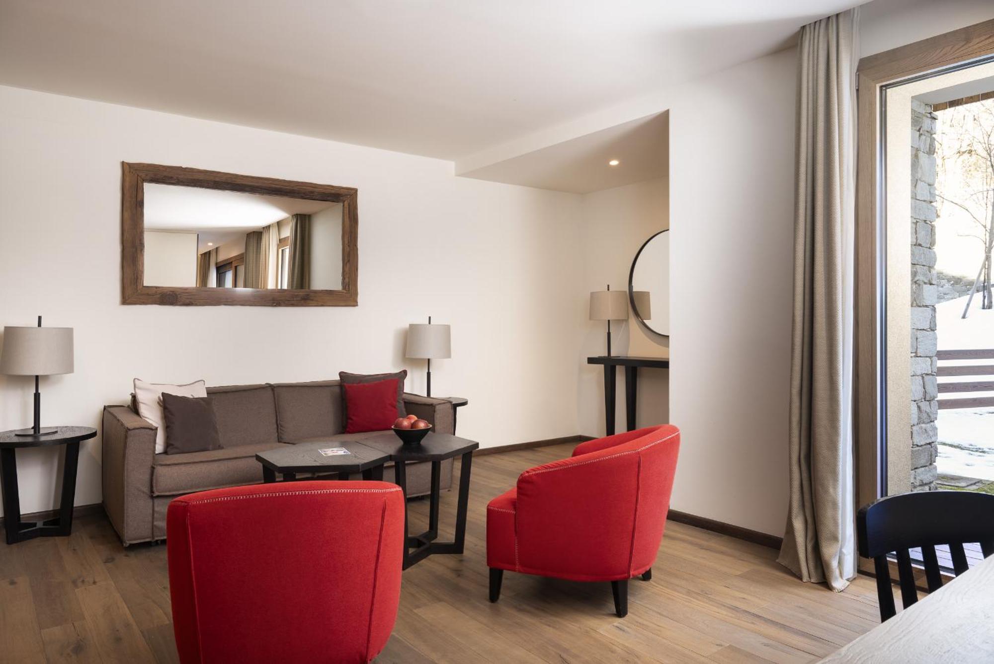 Grand Hotel Courmayeur Mont Blanc, By R Collection Hotels الغرفة الصورة